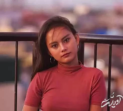 این خانم مدل ثروتمند دختری گدا بود ! + عکسی که از گدا ملکه ساخت !